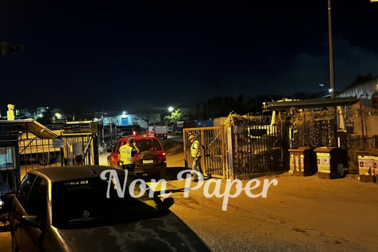 Φωτιά σε χώρο μεταφόρτωσης απορριμμάτων του δήμου Αθηναίων (video)