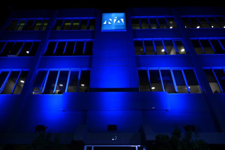 Ποια έμπειρα στελέχη επιστρατεύτηκαν από την Πειραιώς για το γενέθλιο πάρτι των 50 ετών της ΝΔ