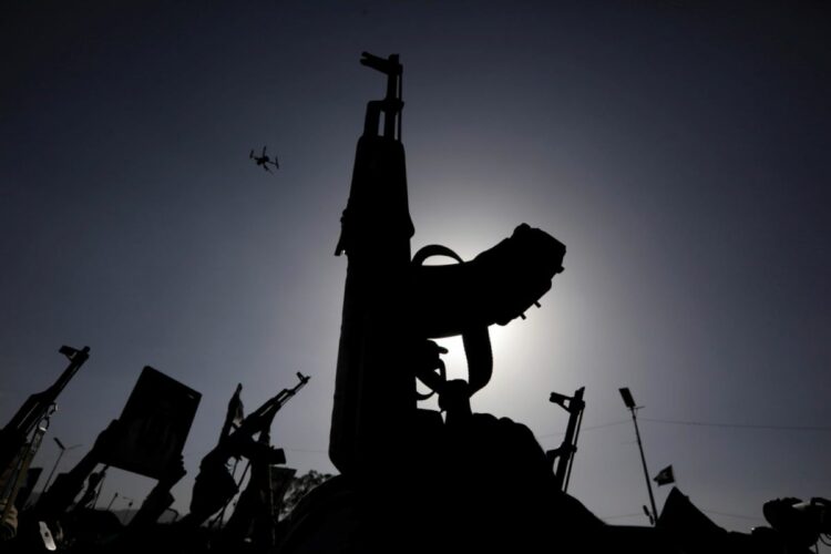 Ερυθρά Θάλασσα: Επίθεση των Χούθι εναντίον δύο πλοίων – Το ένα είναι ελληνικών συμφερόντων