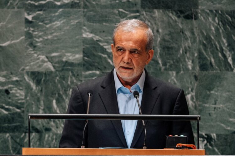 Πρόεδρος Ιράν: Δόθηκε αποφασιστική απάντηση στην επιθετικότητα του Ισραήλ