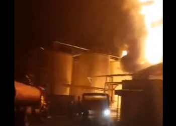 Ιράν: Πυρκαγιά σε διυλιστήριο πετρελαίου στην επαρχία Χουζεστάν – Ένας νεκρός και τέσσερις τραυματίες