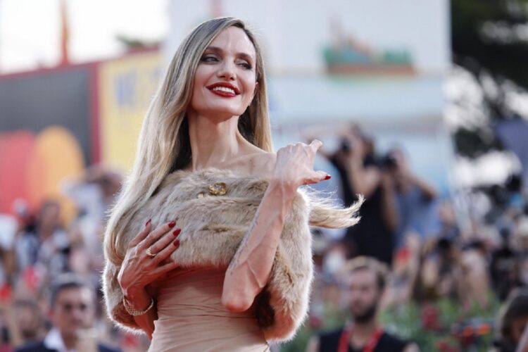 Αντζελίνα Τζολί