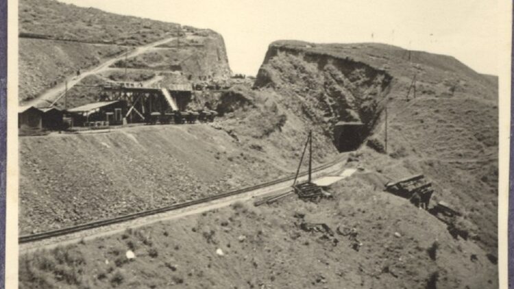 Η έκθεση «Καρυά 1943-  Καταναγκαστική εργασία και Ολοκαύτωμα» εγκαινιάζεται στο Μουσείο Μπενάκη