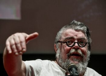 Σταμάτης Κραουνάκης