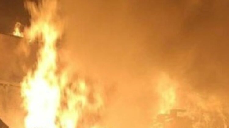 Πυρκαγιά σε πετρελαϊκές εγκαταστάσεις στη χερσόνησο της Κριμαίας