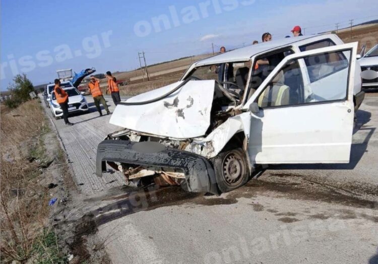 Τραγωδία στην Λάρισα: Τροχαίο δυστύχημα με έναν νεκρό και δύο τραυματίες (photo)