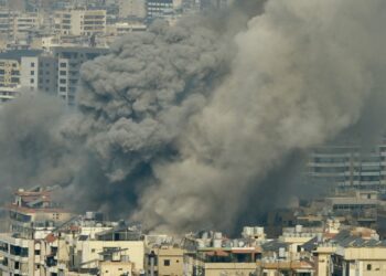 «Φλέγεται» η Μέση Ανατολή: Το Ισραήλ έπληξε χριστιανική κοινότητα στο βόρειο Λίβανο – Αναφορές για νεκρούς