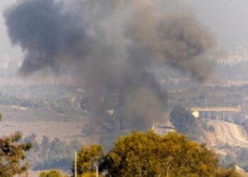 Το Ισραήλ βομβάρδισε 11 φορές νότιο προάστιο της πρωτεύουσας του Λιβάνου