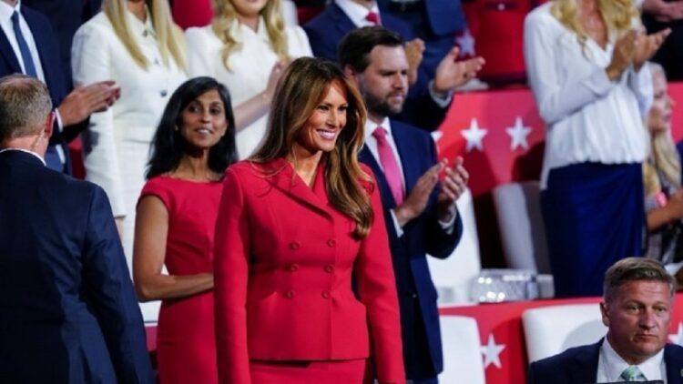 Στην αυτοβιογραφία της η Μελάνια Τραμπ υπερασπίζεται το δικαίωμα των γυναικών στην άμβλωση