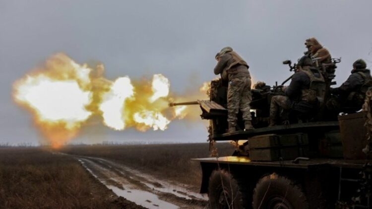 Ουκρανία: Έξι νεκροί σε ρωσικούς βομβαρδισμούς σε δυο περιφέρειες