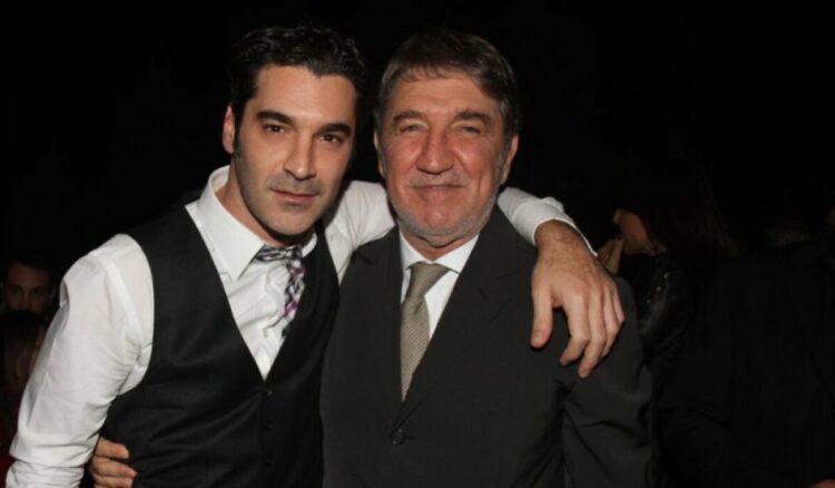 Χριστόφορος Παπακαλιάτης: Σε δεύτερο χειρουργείο θα υποβληθεί ο πατέρας του – Σταθερή η κατάσταση της υγείας του