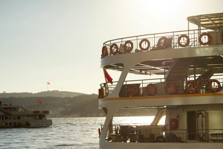 Απεργία ΠΝΟ: Δεμένα για άλλες 48 ώρες τα πλοία της ακτοπλοΐας