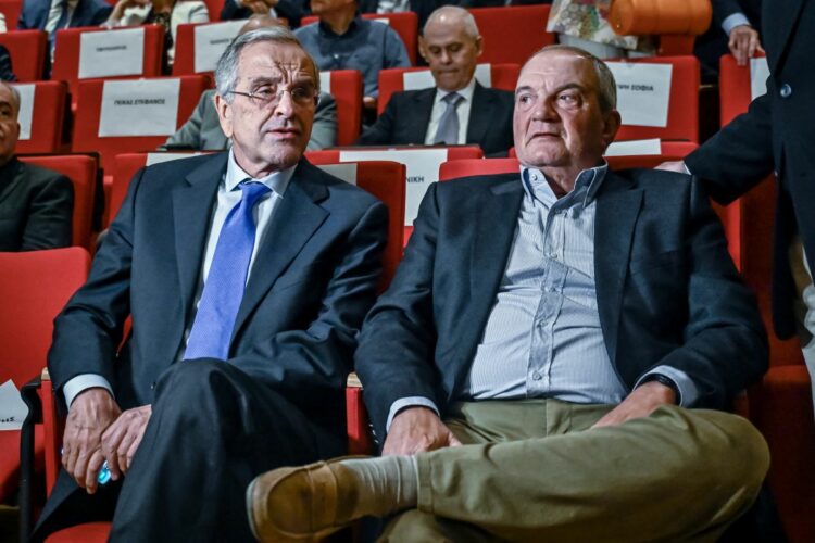 ΝΔ: Απόντες από τους εορτασμούς για τα 50 χρόνια Σαμαράς και Καραμανλής