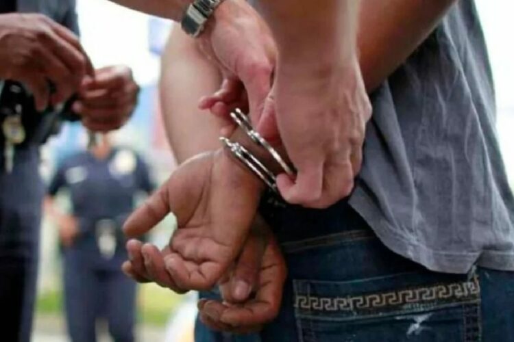 Συλλήψεις ανηλίκων