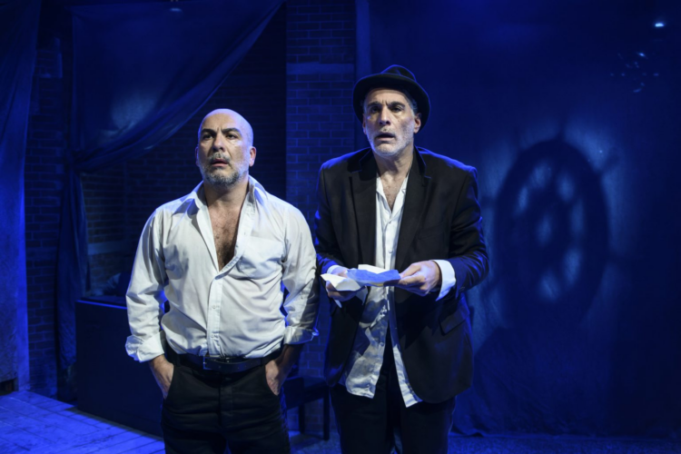 «Ο Ρόζενκραντζ και ο Γκίλντενστερν είναι νεκροί» στο Θέατρο της Οδού Κυκλάδων – Λευτέρης Βογιατζής