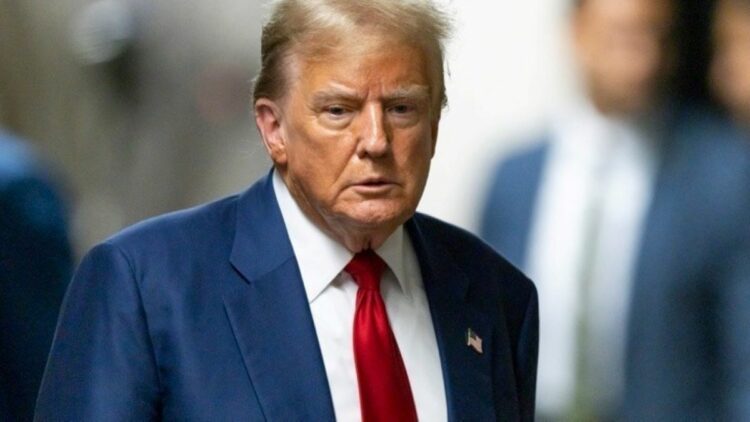 ΗΠΑ: «Δεν είμαι ναζιστής», δηλώνει ο Ντόναλντ Τραμπ