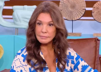 Συγκλονίζει η Βάνα Μπάρμπα για το πρόβλημα υγείας της: Το μόνο που φοβάμαι είναι να μην αφήσω την κόρη μου