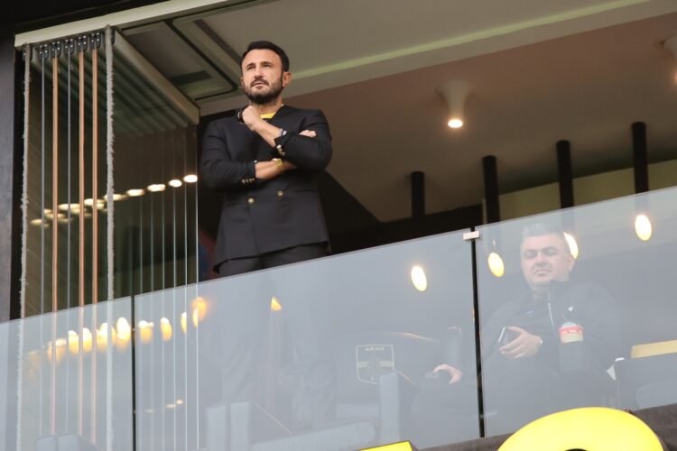 Το μήνυμα του Καρυπίδη σε Λανουά: «Θέλουμε το 50-50 και όχι τοξικότητα»