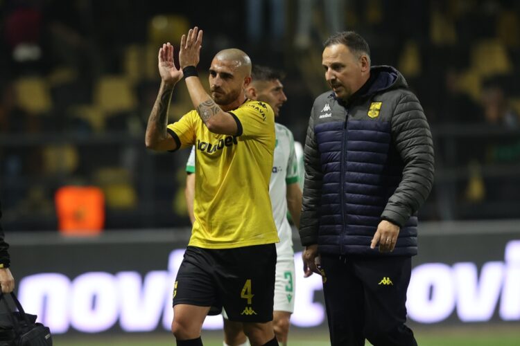 Άρης: Αγωνία για Φαμπιάνο και Βέλεθ