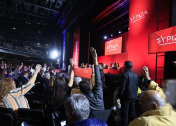 ΣΥΡΙΖΑ: Με 31 βουλευτές όσους και το ΠΑΣΟΚ- Το αύριο της αξιωματικής αντιπολίτευσης