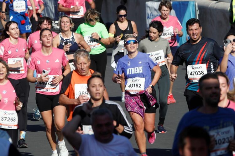41ος Αυθεντικός Μαραθώνιος Αθήνας – Σε εξέλιξη με πάνω από 21.000 δρομείς