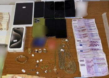 Εξάρθρωση Εγκληματικής οργάνωσης με πολυάριθμες κλοπές και Ληστείες σε κατοικίες της Αττικής