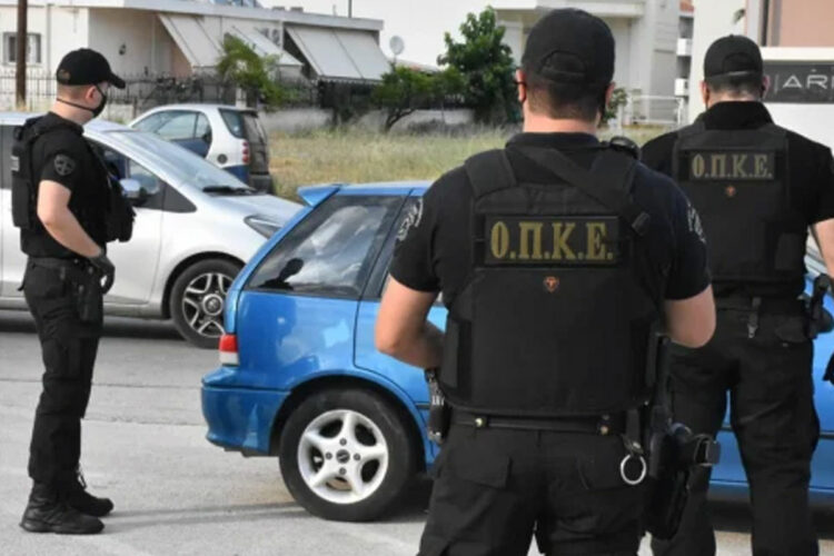 Καταδίωξη στον Ασπρόπυργο