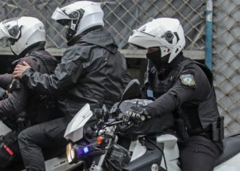 Θεσσαλονίκη: Παρίστανε τον τεχνίτη και έμπαινε σε σπίτια ηλικιωμένων αρπάζοντας χρήματα