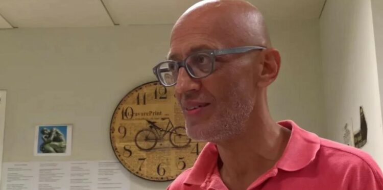 δημοσιογράφος