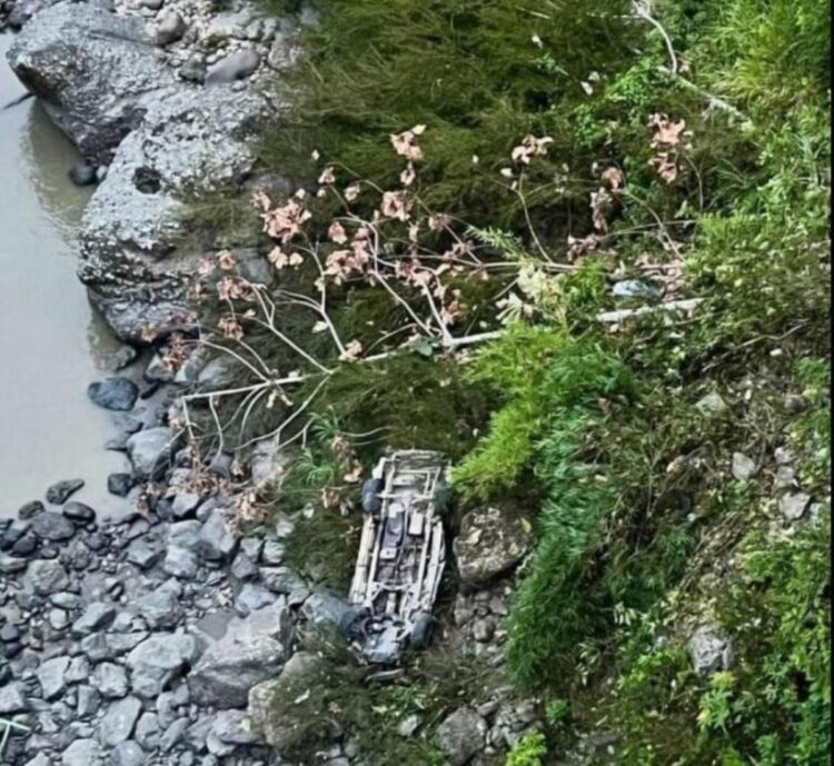 Ισημερινός: Τροχαίο δυστύχημα με τουλάχιστον δέκα νεκρούς – Σώθηκε κοριτσάκι ενός έτους