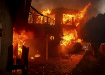 φωτιά Καλιφόρνια