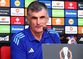 Ολυμπιακός εναντίον Ρέιντζερς