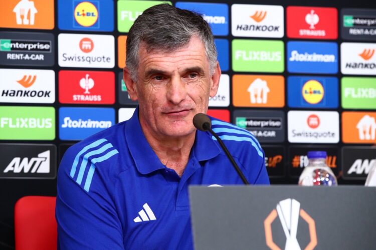 Ολυμπιακός εναντίον Ρέιντζερς