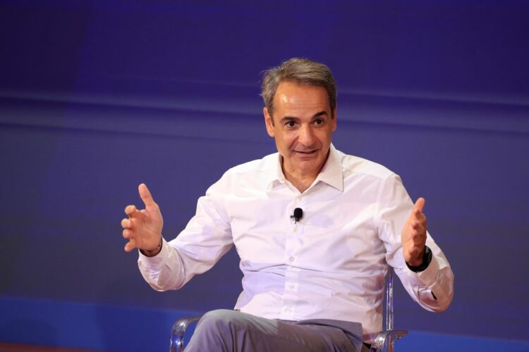 Μητσοτάκης στα γενέθλια της ΟΝΝΕΔ: Πολλές από τις πολιτικές μας αφορούν πρωτίστως τη νέα γένια