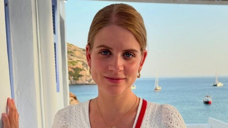 Δανάη Μιχαλάκη: Δημοσίευσε φωτογραφία με την ενός έτους κόρη της