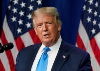 ΗΠΑ: Ο Τραμπ διαμηνύει πως αν εκλεγεί, θα προχωρήσει στην επιβολή δασμών σε Μεξικό και Κίνα για να «σταματήσει» τη φαιντανύλη