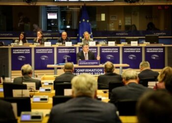 ΕΕ: Εγκρίθηκε η υποψηφιότητα του Απόστολου Τζιτζικώστα για τη θέση του επιτρόπου Βιώσιμων Μεταφορών και Τουρισμού