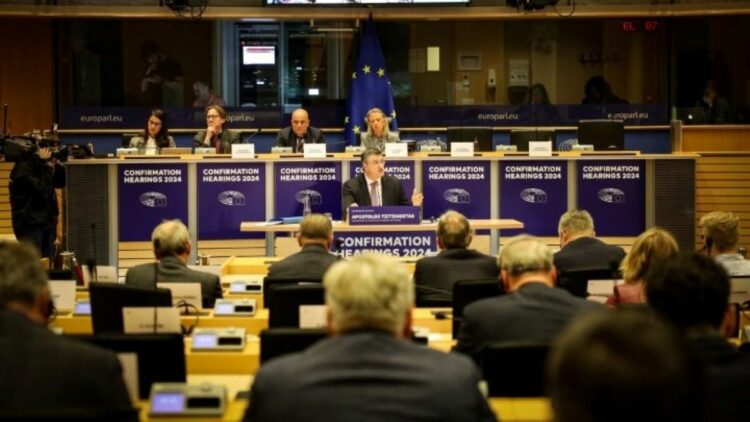 ΕΕ: Εγκρίθηκε η υποψηφιότητα του Απόστολου Τζιτζικώστα για τη θέση του επιτρόπου Βιώσιμων Μεταφορών και Τουρισμού