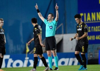 ΠΑΕ Άρης: «Η τέλεια ληστεία…» – Έξαλλος ο Μάντζιος (pic)