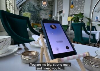 Σοκαριστικό βίντεο: AI πρόγραμμα «εκλιπαρεί» να ζήσει πριν το τερματίσουν