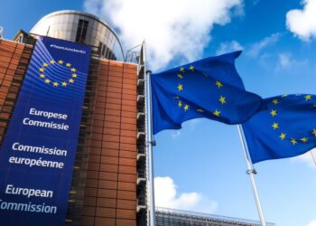 ΕΕ - Κομισιόν