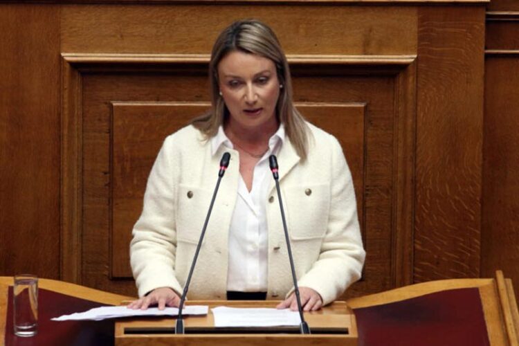 Κατερίνα Καζάνη - ΠΑΣΟΚ