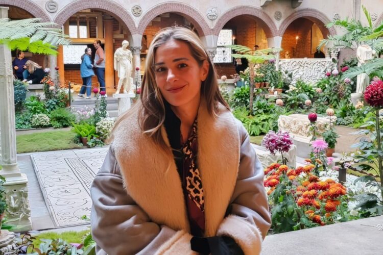 Η Νατάσα Μποφίλιου