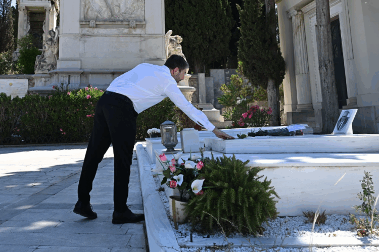 Aνδρουλάκης για Α. Παπανδρέου: Ανεξίτηλο το όνομά του στις σελίδες της ελληνικής ιστορίας