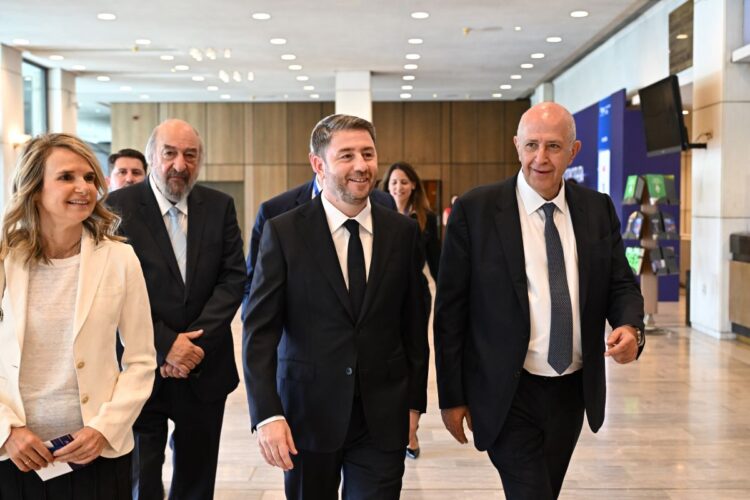 Ανδρουλάκης στον ΣΕΒ: Κράτος, εργοδότες και εργαζόμενοι να κάνουμε την υπέρβαση για μια βιώσιμη ανάπτυξη