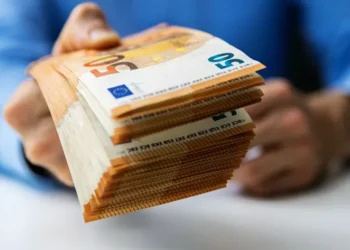 Οι ασφαλιστικές θα δίνουν και δάνεια;