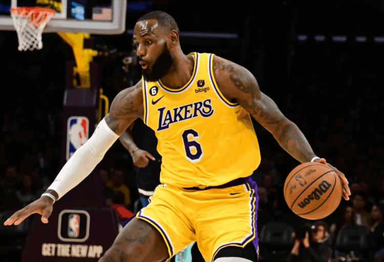 ΛεΜπρόν Τζέιμς