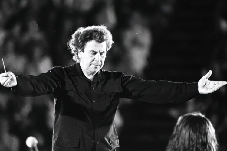 Μίκης Θεοδωράκης - Κρήτη: Γίνεται Μουσείο το πατρικό του Μίκη Θεοδωράκη