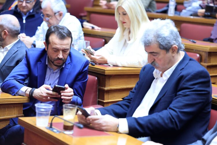 Το παρασκήνιο της ΚΕ του ΣΥΡΙΖΑ: Παππάς και Πολάκης θα κονταροχτυπηθούν