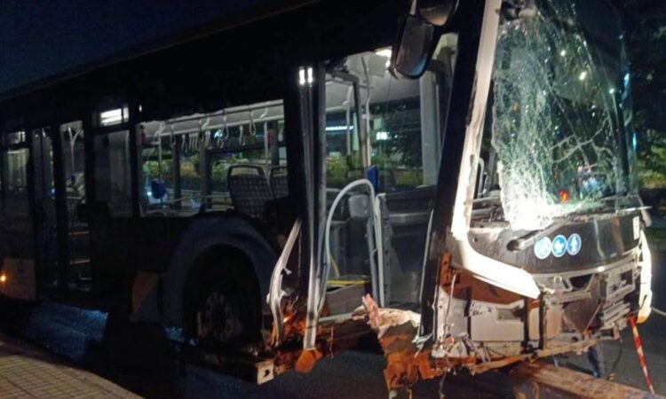 ΟΑΣΑ: Ποινικές ρήτρες για την ανάδοχη εταιρεία μετά τα δύο τροχαία λεωφορείων